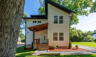 5 McGee St, Belton, SC 29627
