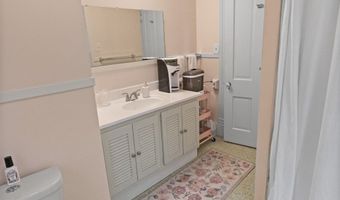 200 E State St, Athens, OH 45701