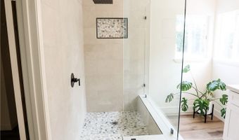 1657 Mission Meadows Dr, Oceanside, CA 92057