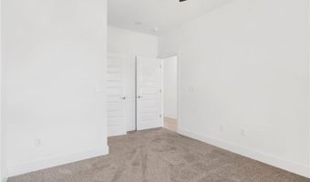 6902 SW Basswood Ave, Bentonville, AR 72713