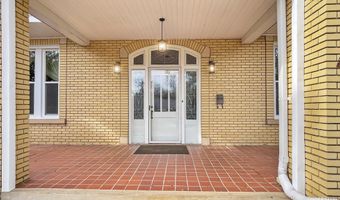 107 GREENVILLE St, Abbeville, SC 29620