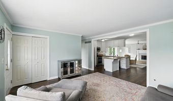 42011 CLAYTON, Clinton Twp., MI 48038