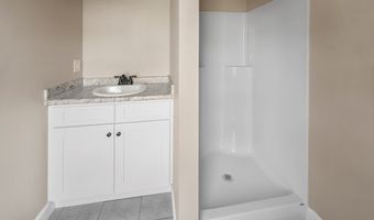 110 Peach Ln, Baxley, GA 31513