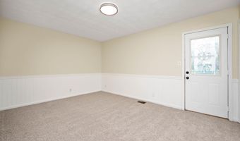 1893 E Downey Ln, Albany, IN 47320