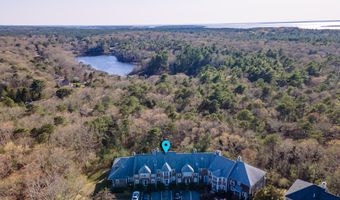 22 Harbor Hill Dr 22, Bourne, MA 02532