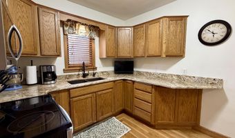 111 SW 14th Ave, Aberdeen, SD 57401
