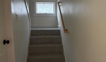 274 Parkview Ave, Bangor, ME 04401