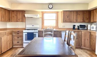 303 BOLTON Rd, Cabot, VT 05647