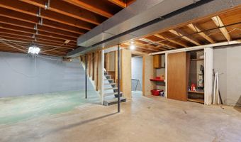 4100 Hunt, Adrian, MI 49221