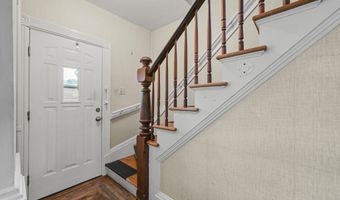 34-36 Crandall St, Adams, MA 01220
