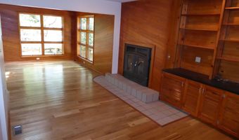 113 Hoop Pole Creek Dr, Atlantic Beach, NC 28512