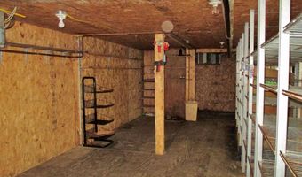 645 Evansville Rd, Brownington, VT 05860
