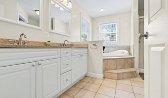 2516 Vanhorn Ct, Allegan, MI 49010