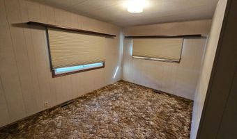 13643 387th Ave, Aberdeen, SD 57401