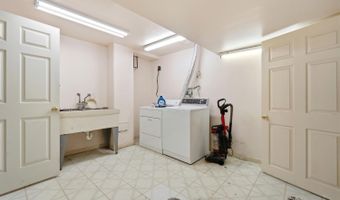 8017 Eastdale Dr, Anderson Twp., OH 45255