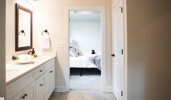 606 B Parkwood Dr, Anderson, SC 29625