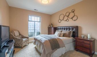 250 Daniel Burnham Sq 607, Columbus, OH 43215