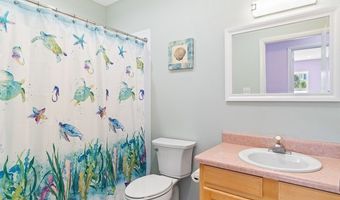 51 Market St, Apalachicola, FL 32320