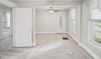 3302 College Ave, Alton, IL 62002