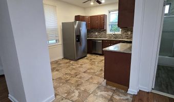 549 AVENUE E 2nd Floor, Bayonne, NJ 07002