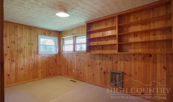 2853 Broadstone Rd, Banner Elk, NC 28604