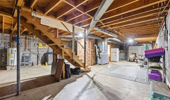 50 Baldwin Rd, Arden, NC 28704