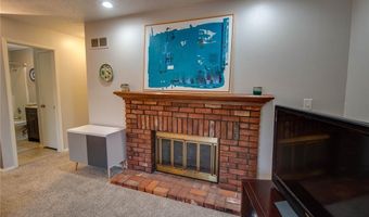 1822 Muny Vista Ct A, Alton, IL 62002