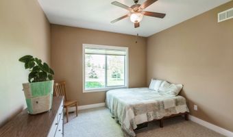 1642 S 11th St, Adel, IA 50003