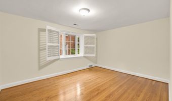 811 26TH Pl S, Arlington, VA 22202