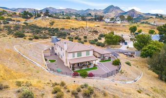 13675 Davenport, Agua Dulce, CA 91390