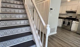 1102 Defoors Lndg NW, Atlanta, GA 30318