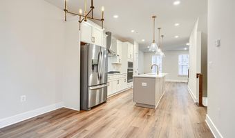 2603 LIGHT St, Baltimore, MD 21230