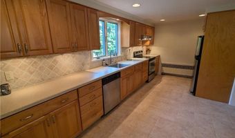 270 Buckeye Brook Rd, Charlestown, RI 02813