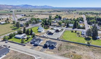 207 W First St, Carey, ID 83320