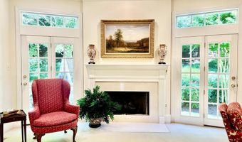 8011 SUMMER MILL Ct, Bethesda, MD 20817