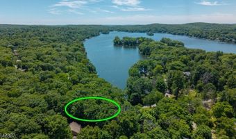 1150 Lakeside Dr, Alloway, NJ 07422