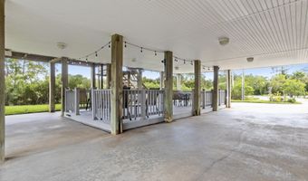 4166 Old Lazy River Rd, Bay St. Louis, MS 39520