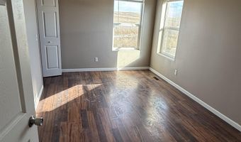 960 Bennington Dr, Box Elder, SD 57719