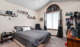 842 Cheltenham Way, Avon, IN 46123