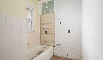 12 Spencer St, Boston, MA 02124