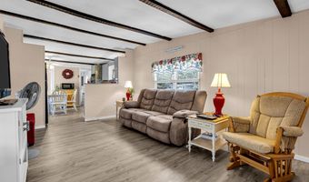 114 Redwood Dr, Barnegat, NJ 08005