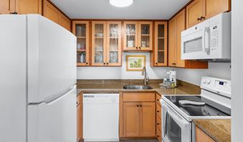 75-5719 ALII Dr 411, Kailua Kona, HI 96740