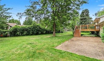 236 Strese Ln, Apple Valley, MN 55124