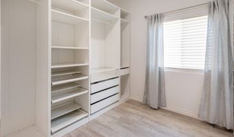 10300 Wood Work Ln, Las Vegas, NV 89135