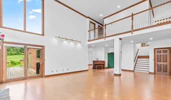 106 DK Ranch Ln, Ashland, KY 41102