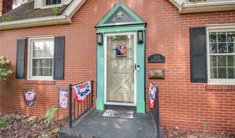 2430 Maxey St, Alton, IL 62002