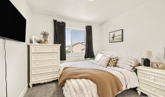 179 Park Lawn Dr 7, Chubbuck, ID 83201
