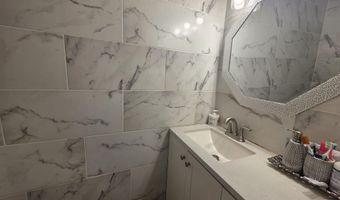 720 S New Rd 5H, Absecon, NJ 08201