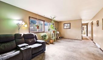5222 Piccadilly Dr, Madison, WI 53714