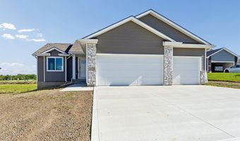 25127 Bluebird Cir, Adel, IA 50003